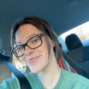 Meet your Posher, Shannon